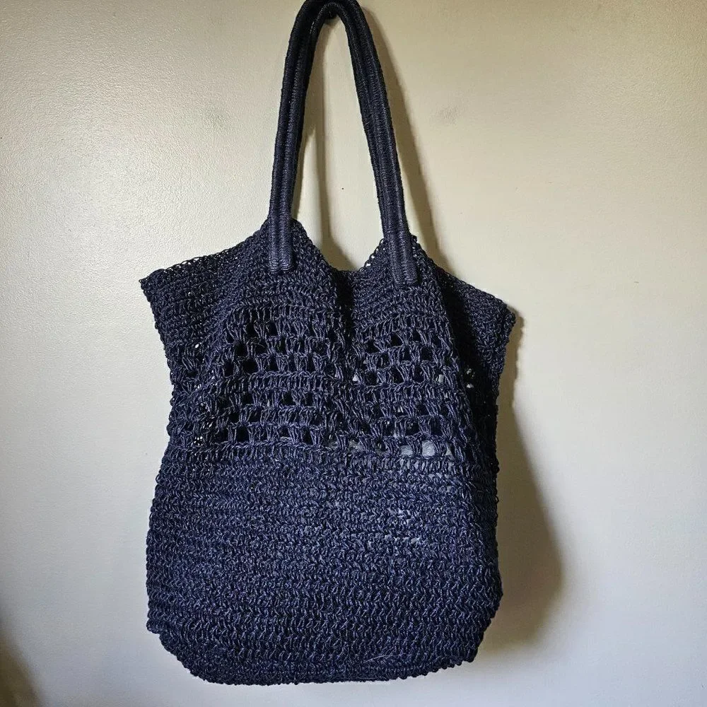 EUC LIKE NEW J. JILL CROCHETED BLUE LARGE TOTE BAG